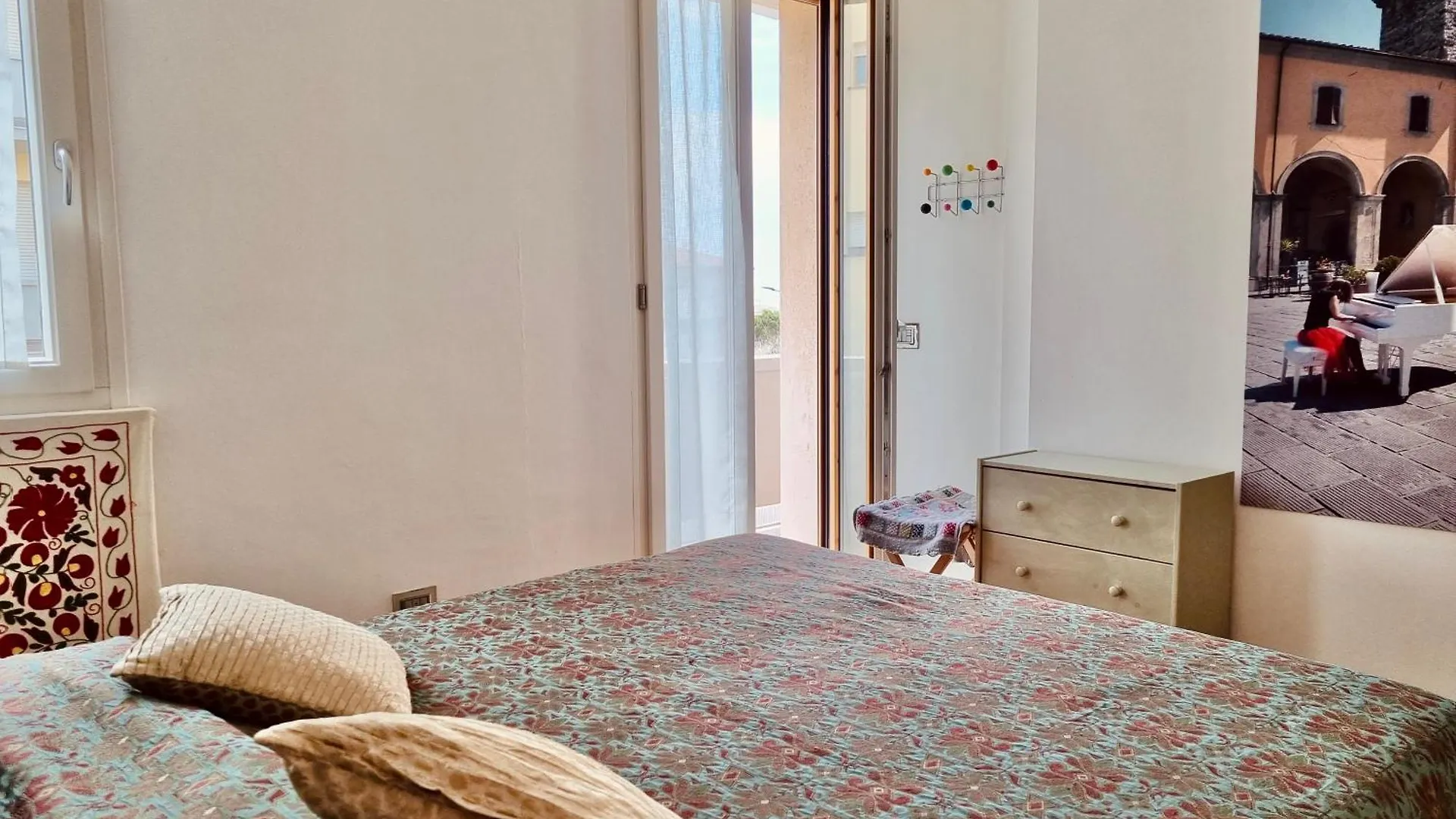 Blue Corner, Breezy Apartment Between The Sun And Sea Livorno 0*,  Italy
