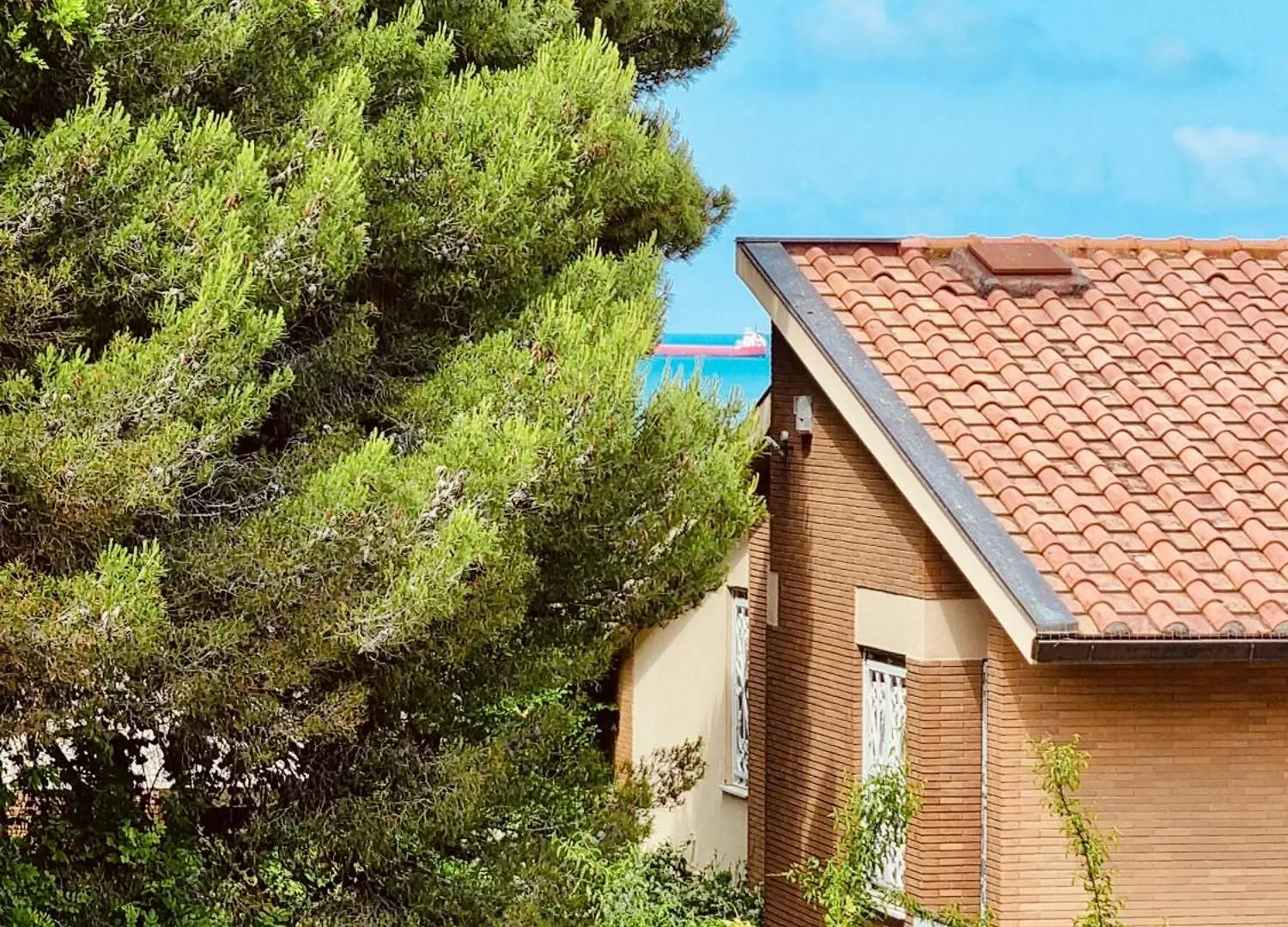 Blue Corner, Breezy Apartment Between The Sun And Sea Livorno